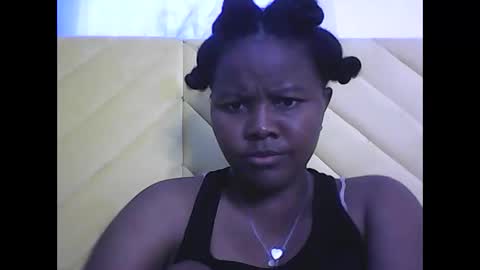 Snapshot of carene25 chatting on 05-15-26, 11:50 CARENE online show from 05-15-26, 11:50