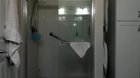 Caressluving online show from 01-30-25, 02:49