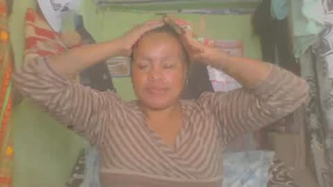 carinesexy69 online show from 03-01-25, 10:34