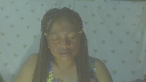 carinesexy69 online show from 09-22-25, 12:51