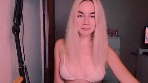 Carin online show from 09-23-25, 07:17