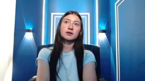 Snapshot of caritoluna_ chatting on 11-27-25, 03:41 Carito online show from 11-27-25, 03:41