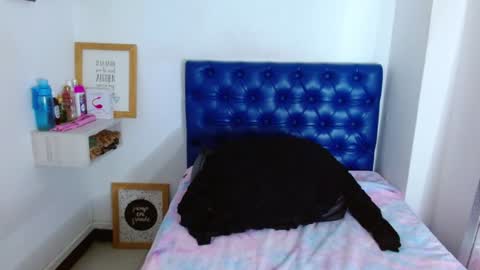 Carla online show from 01-13-25, 04:41