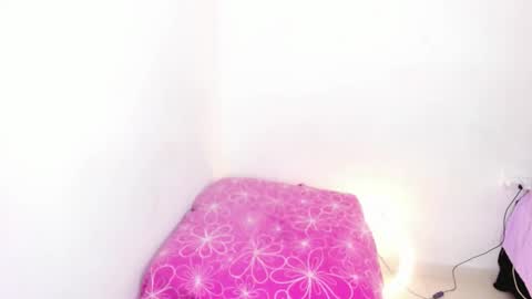 carla_morrinson2 online show from 12-19-25, 09:22