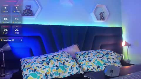 Snapshot of carla_rosee chatting on 10-08-25, 04:43 carla online show from 10-08-25, 04:43