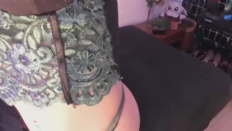 Carla online show from 02-23-25, 02:51