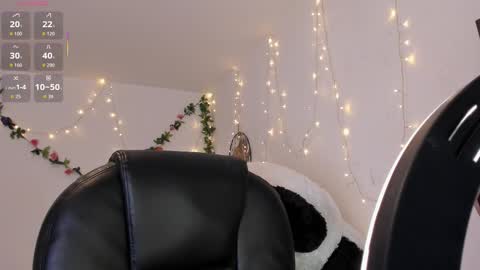 Snapshot of carla_smith__ chatting on 01-09-26, 03:09 Carla online show from 01-09-26, 03:09