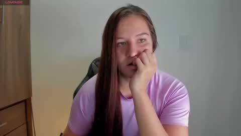 Snapshot of carlaa_smith chatting on 09-25-25, 09:07 Carla Smith online show from 09-25-25, 09:07