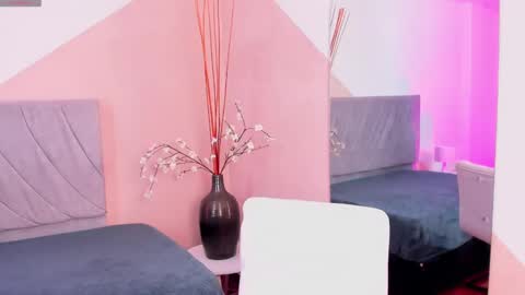 Snapshot of carlajaeger chatting on 01-07-25, 05:43 carla online show from 01-07-25, 05:43