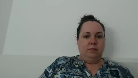 Carlaruth online show from 04-01-26, 02:47