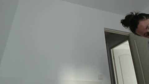 Snapshot of carlaruth chatting on 06-08-26, 03:40 Carlaruth online show from 06-08-26, 03:40
