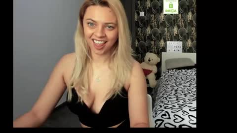 Snapshot of carlastacefun chatting on 06-02-26, 05:53 CarlaStaceFun online show from 06-02-26, 05:53