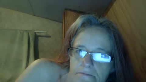 Snapshot of carleeswoman08 chatting on 01-06-26, 12:53 carleeswoman08 online show from 01-06-26, 12:53