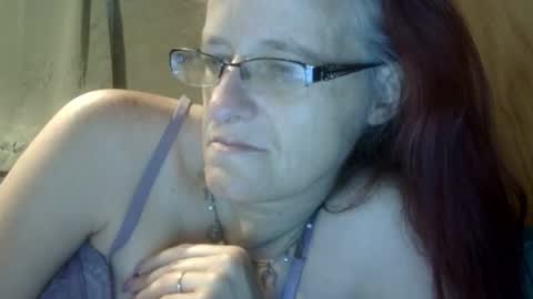 carleeswoman08 online show from 03-27-26, 12:05