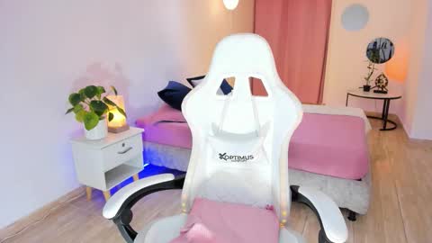 Alejandra online show from 02-27-26, 01:16