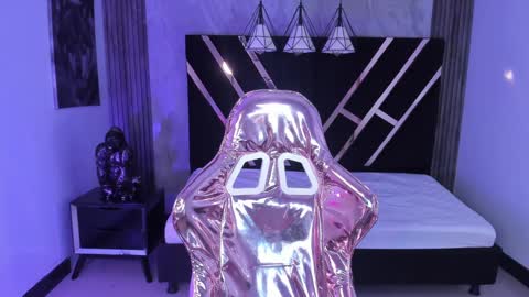 CARLYE   online show from 02-08-25, 04:03