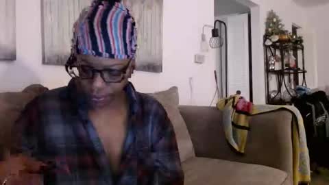 Carlie online show from 02-07-26, 11:25