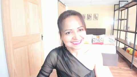 carlin1511 online show from 12-19-25, 07:32