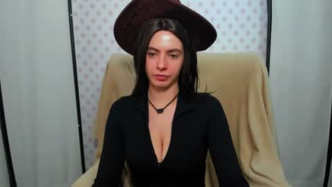 CarliSoSexy online show from 08-04-26, 05:37