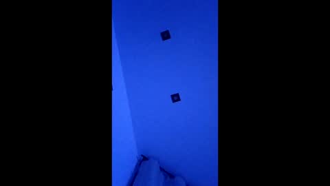 Snapshot of carlitito1 chatting on 10-22-25, 02:01 carlitito1 online show from 10-22-25, 02:01