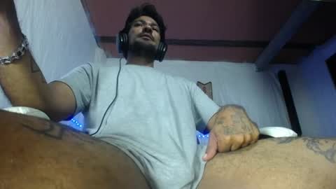 carlo yates  thx for help me to reach 100 thumps up online show from 05-31-26, 02:46