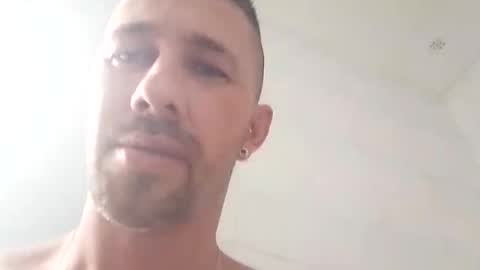 Snapshot of carloscadiz11 chatting on 10-04-25, 01:53 carloscadiz11 online show from 10-04-25, 01:53