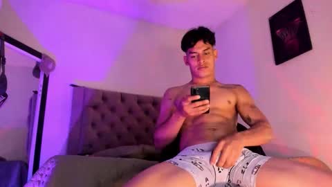 carloshero69 online show from 11-28-25, 09:17