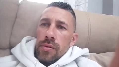 carlosrm440882 online show from 04-19-26, 11:09