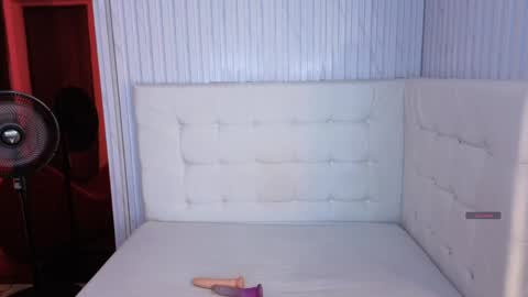 Snapshot of carloy777_ chatting on 05-28-26, 12:30 Carolay online show from 05-28-26, 12:30