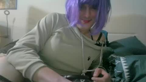 Samantha Foxey online show from 04-12-26, 01:27