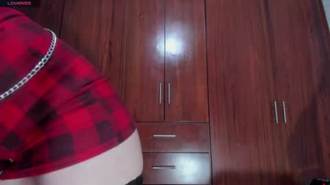 carly grasso  online show from 10-10-25, 09:19