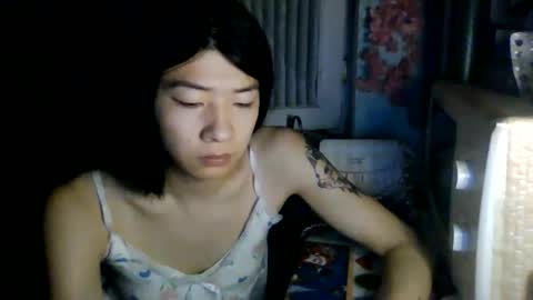 Snapshot of carlyjoy chatting on 05-17-26, 10:17 CarlyJoy online show from 05-17-26, 10:17
