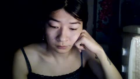 Snapshot of carlyjoy chatting on 05-23-26, 06:23 CarlyJoy online show from 05-23-26, 06:23