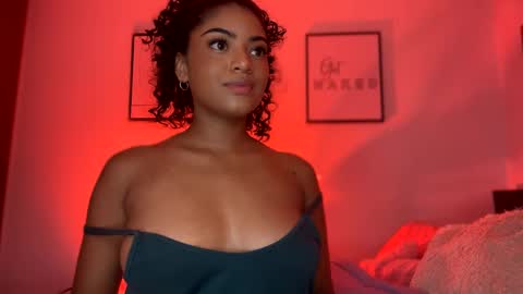 Littlecarly  online show from 03-02-25, 01:15