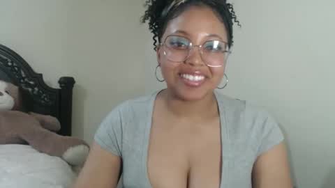 CARAMEL xoxo online show from 03-30-26, 05:52