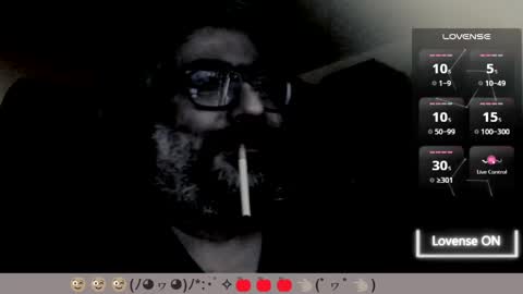 Snapshot of carmelo_devitto chatting on 04-26-26, 12:30 soy Batman online show from 04-26-26, 12:30