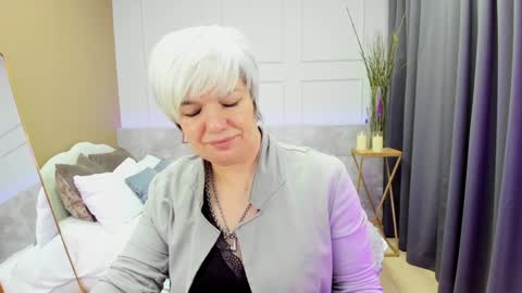 Carmen online show from 01-21-25, 01:50