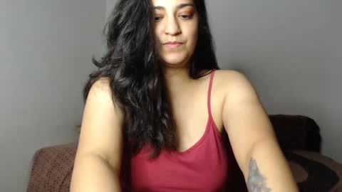 Snapshot of carmincarmenere chatting on 02-25-25, 11:00 CarminCe online show from 02-25-25, 11:00