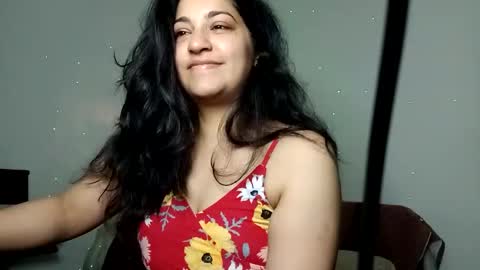 Snapshot of carmincarmenere chatting on 10-04-25, 03:21 CarminCe online show from 10-04-25, 03:21