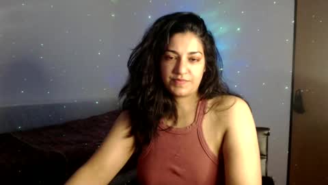 Snapshot of carmincarmenere chatting on 11-08-25, 03:23 CarminCe online show from 11-08-25, 03:23