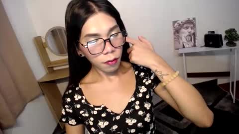 Carolina online show from 12-06-24, 03:41