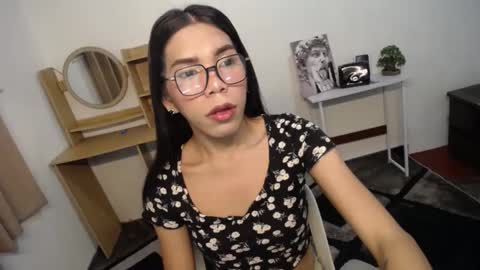 Carolina online show from 12-19-24, 08:23