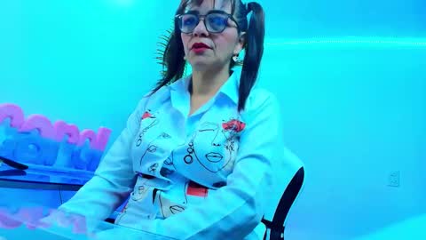 CAROL online show from 10-01-25, 10:43