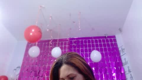 Carol Stonee online show from 09-21-25, 02:08