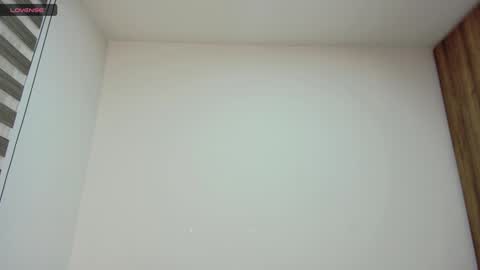 Snapshot of carolblonde chatting on 01-25-25, 03:40 Char online show from 01-25-25, 03:40