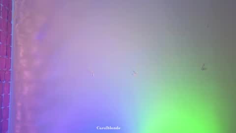 Snapshot of carolblonde chatting on 11-08-25, 12:27 Char online show from 11-08-25, 12:27