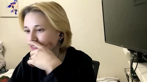 Call me Carol online show from 11-17-25, 04:46