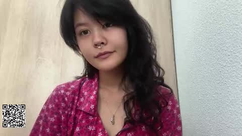 Snapshot of carolfreer chatting on 11-15-25, 07:05 Kim online show from 11-15-25, 07:05