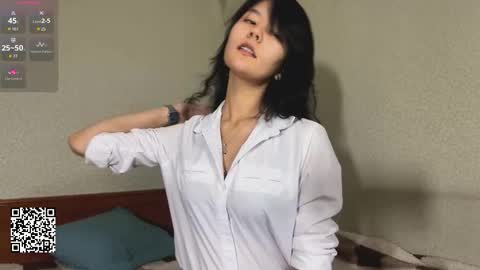 Kim online show from 02-01-26, 01:09