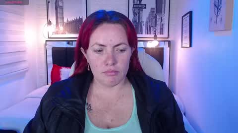 Carolin  online show from 12-12-24, 07:59